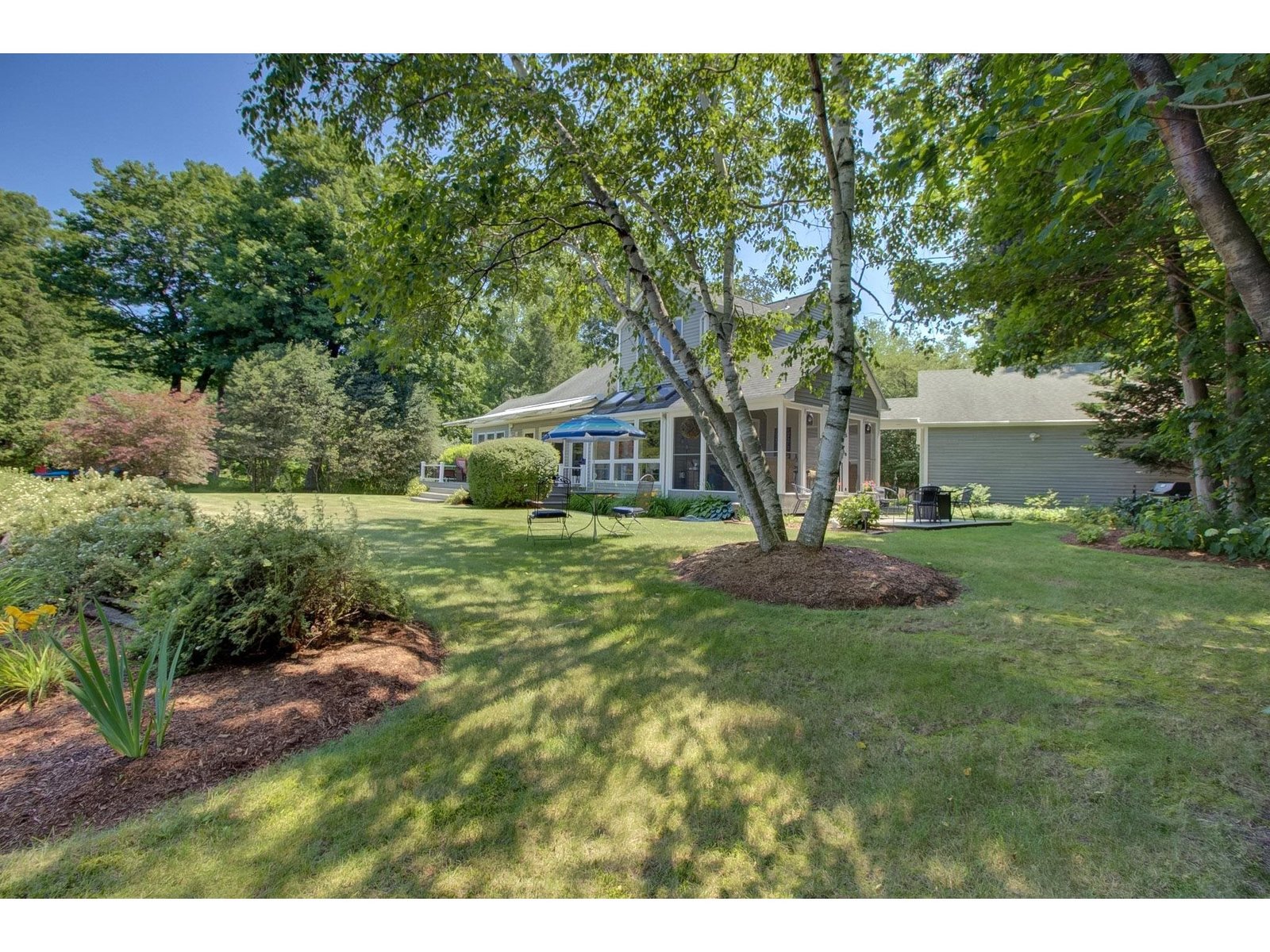 1206 Savage Point Road