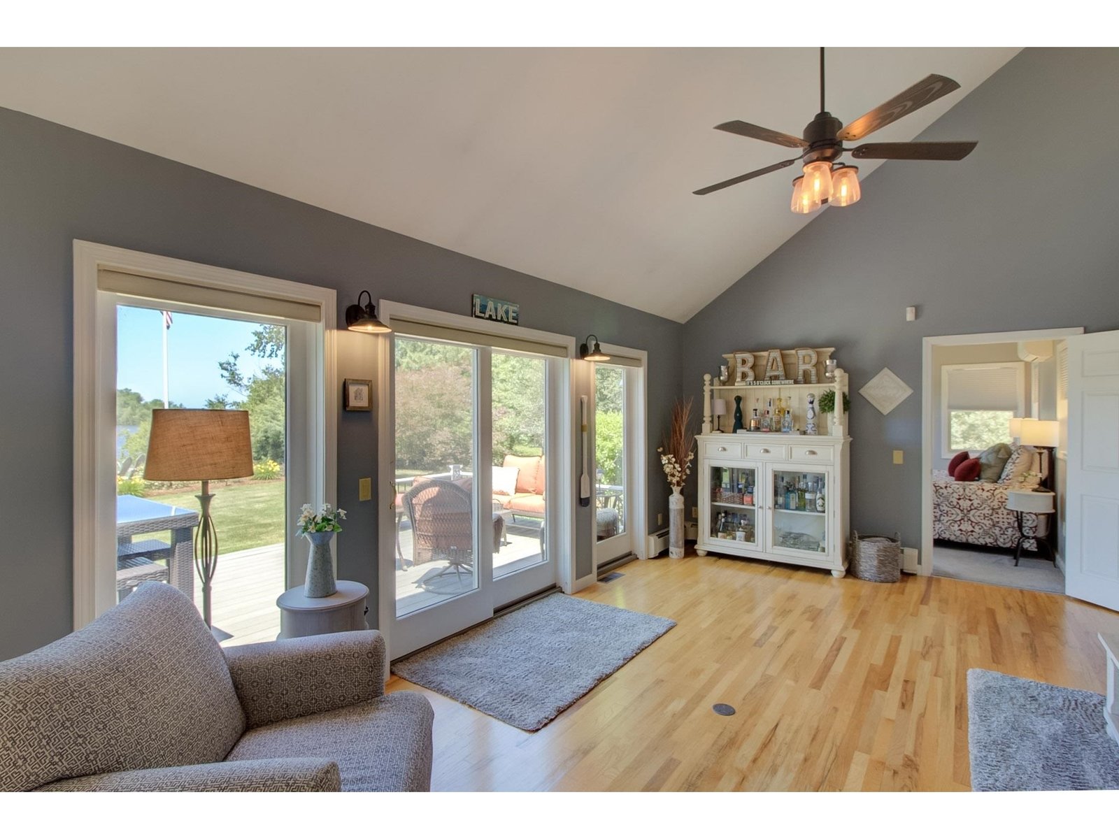 1206 Savage Point Road