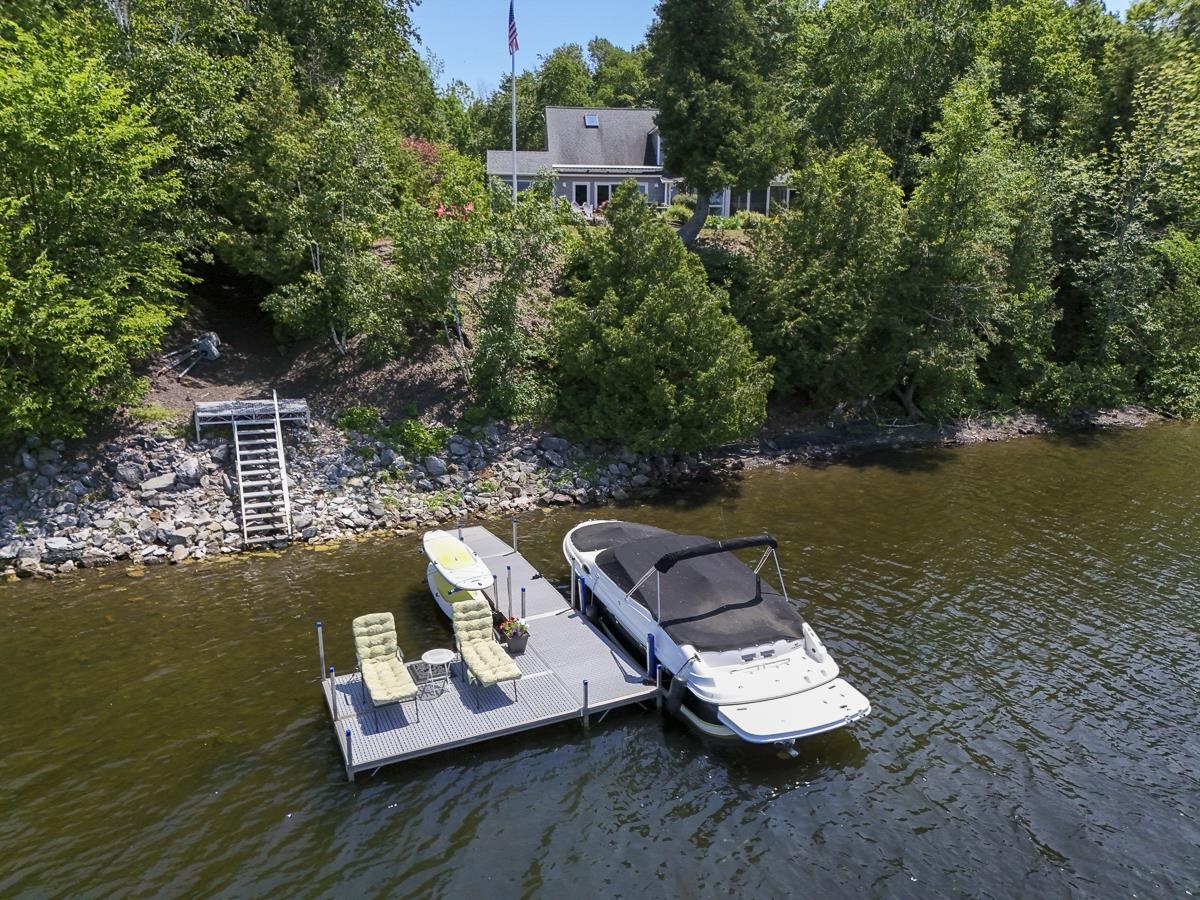 1206 Savage Point Road