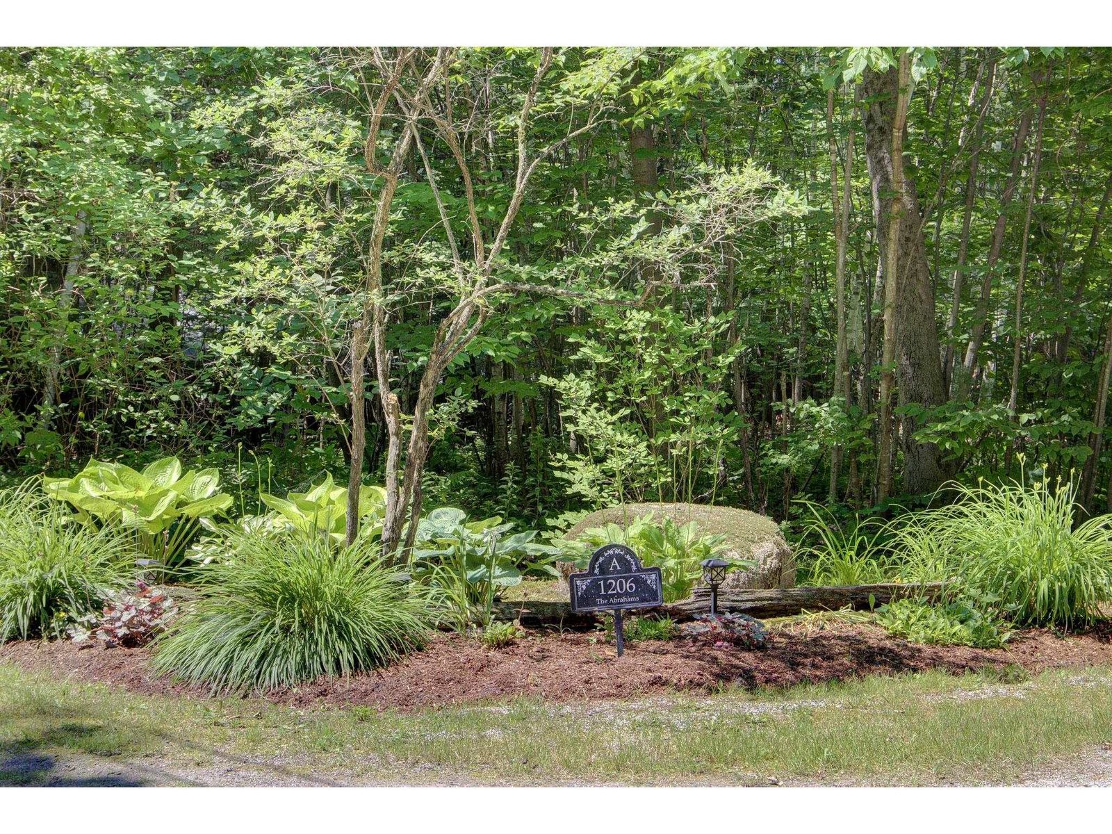 1206 Savage Point Road