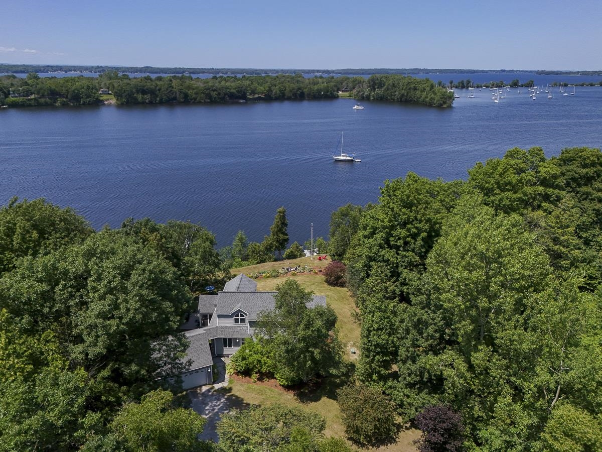1206 Savage Point Road