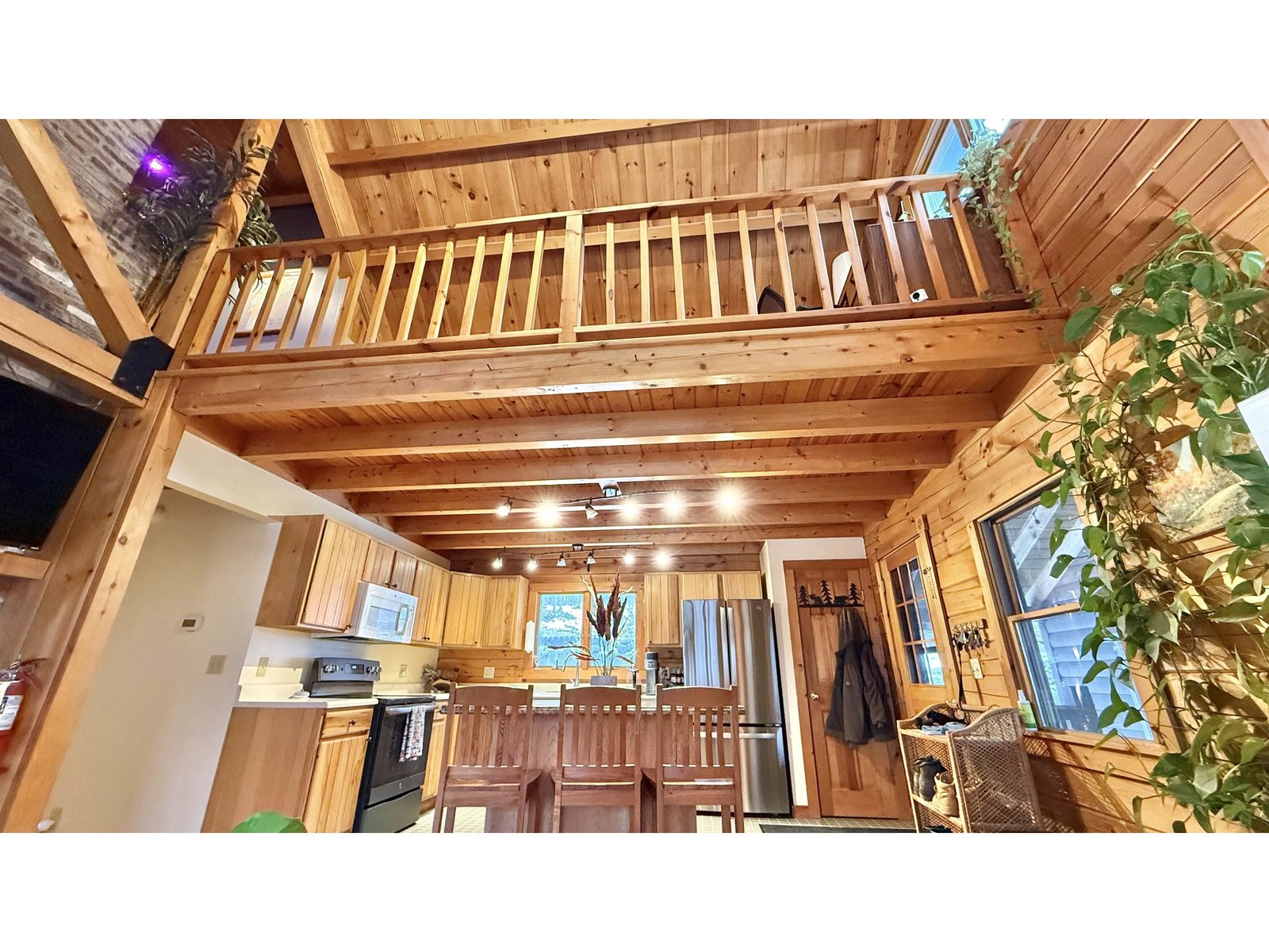 1207 Iron Gate Road
