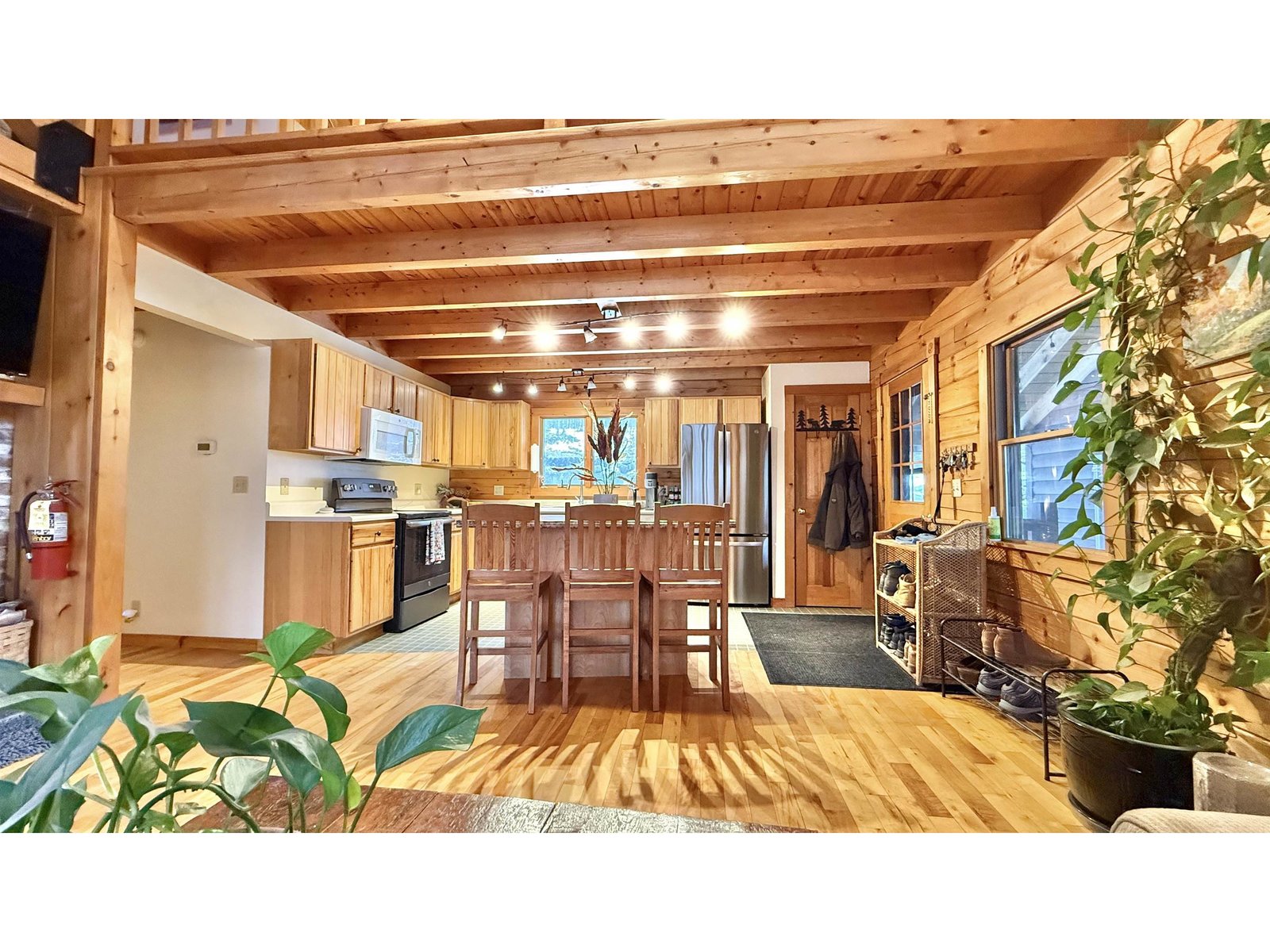 1207 Iron Gate Road