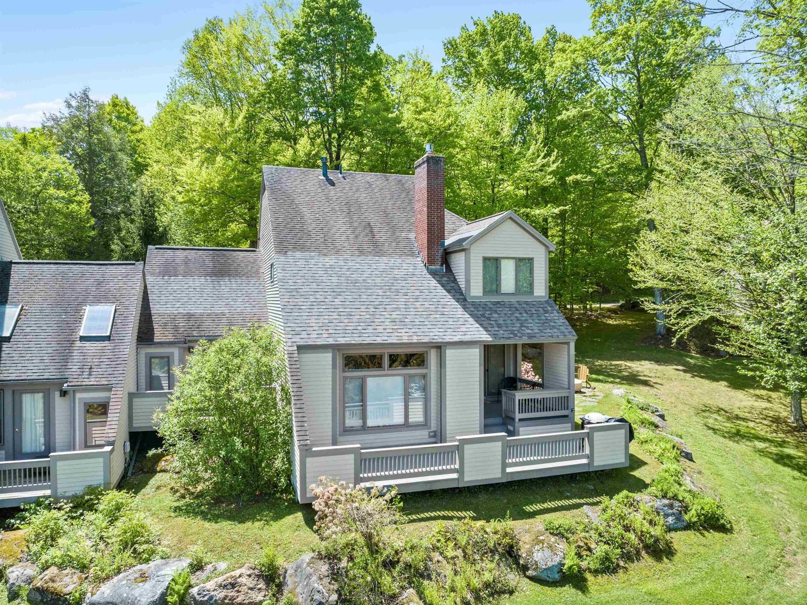 1209 Brook Road, Unit 16