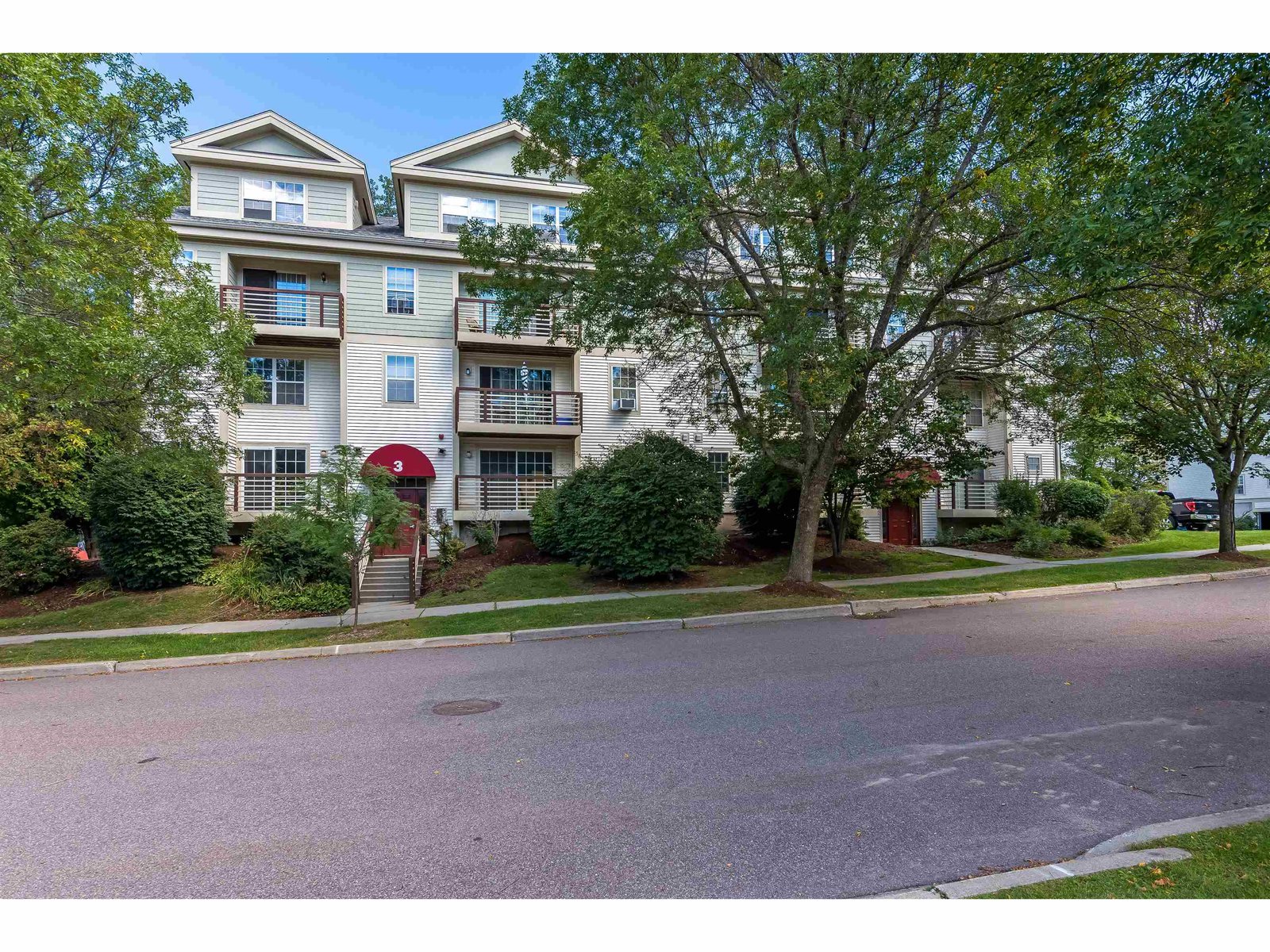 121 Hildred Drive