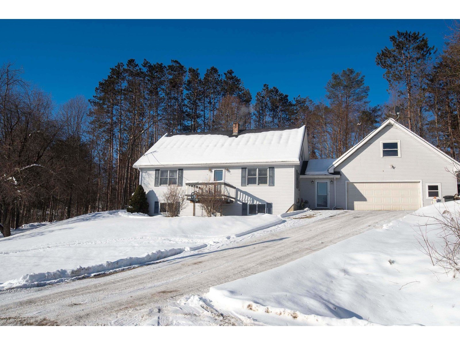 121 Hillside Drive