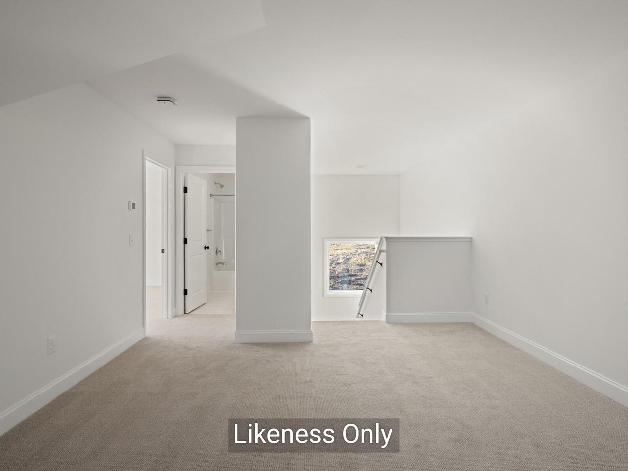 121 Mabel Way