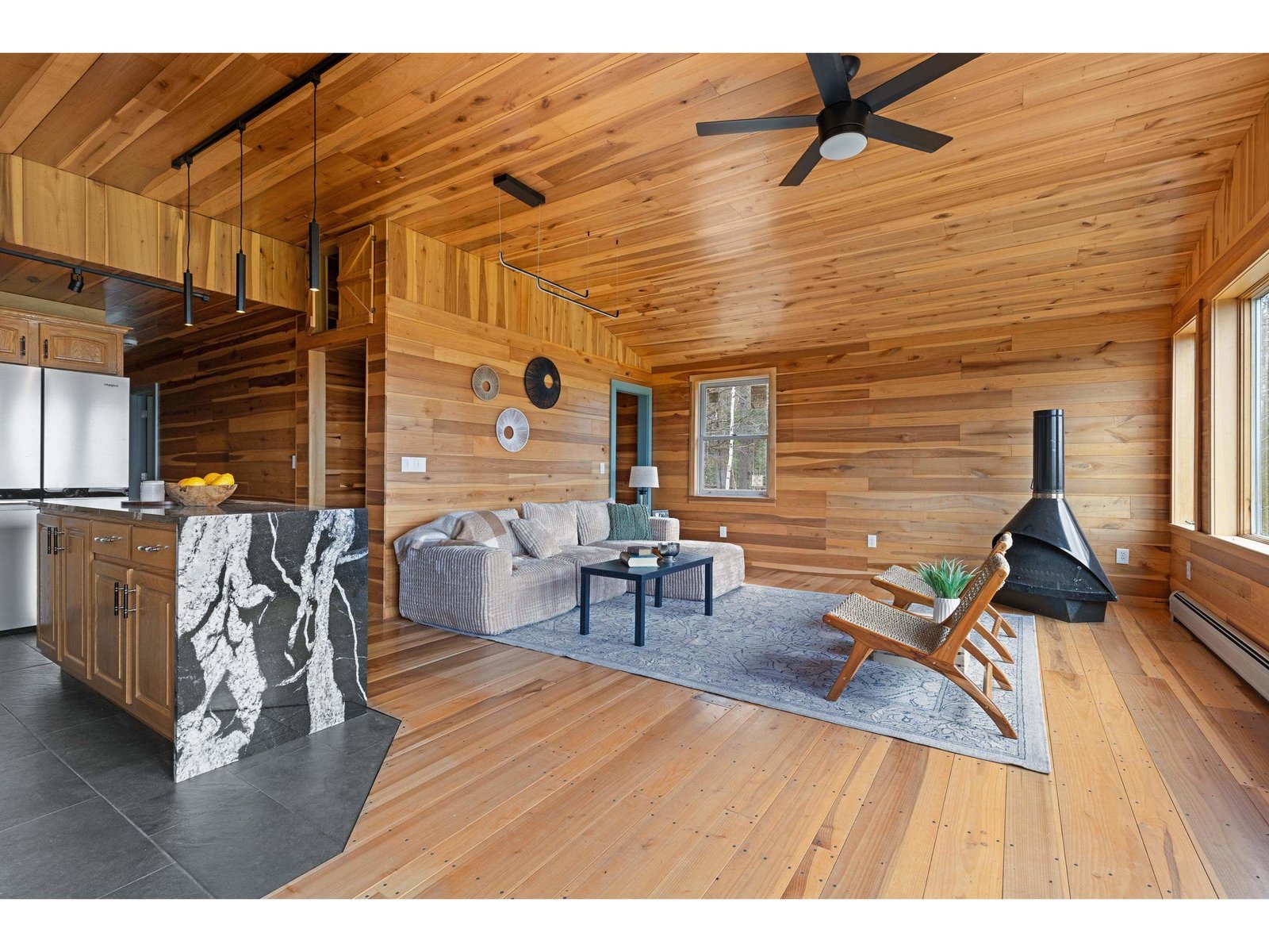 121 Ridge Lane