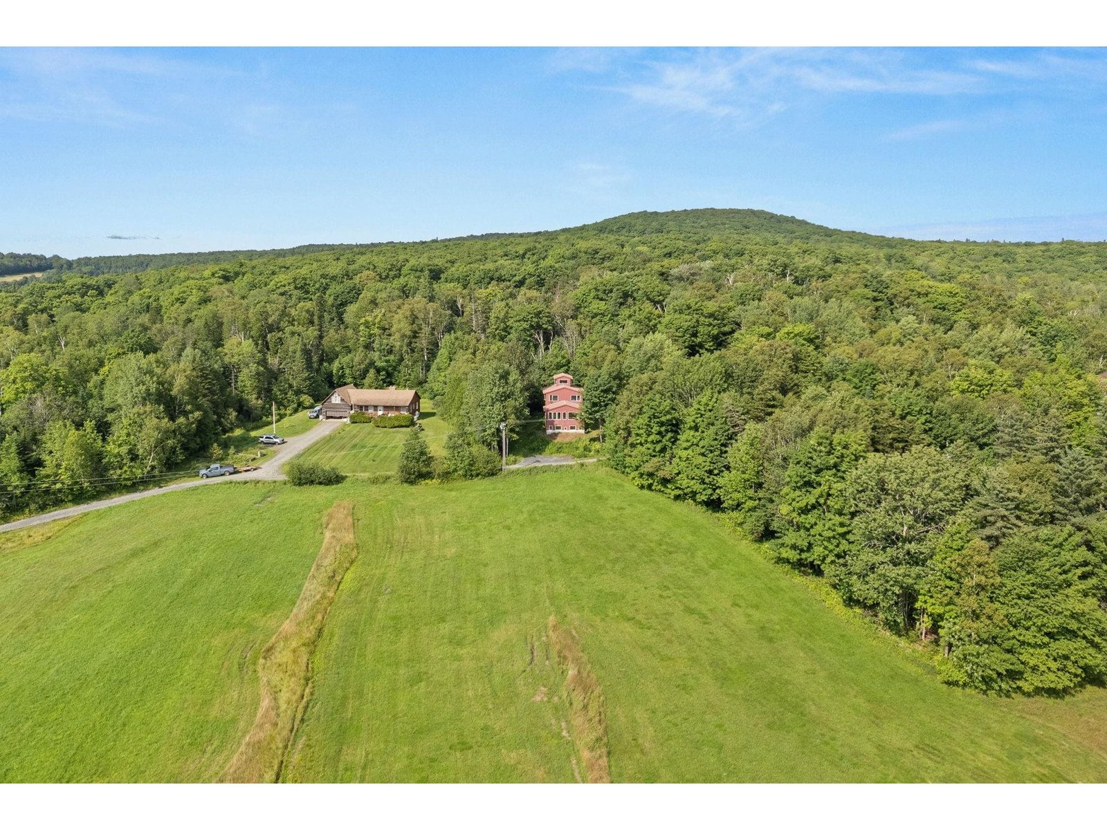 121 Ridge Lane
