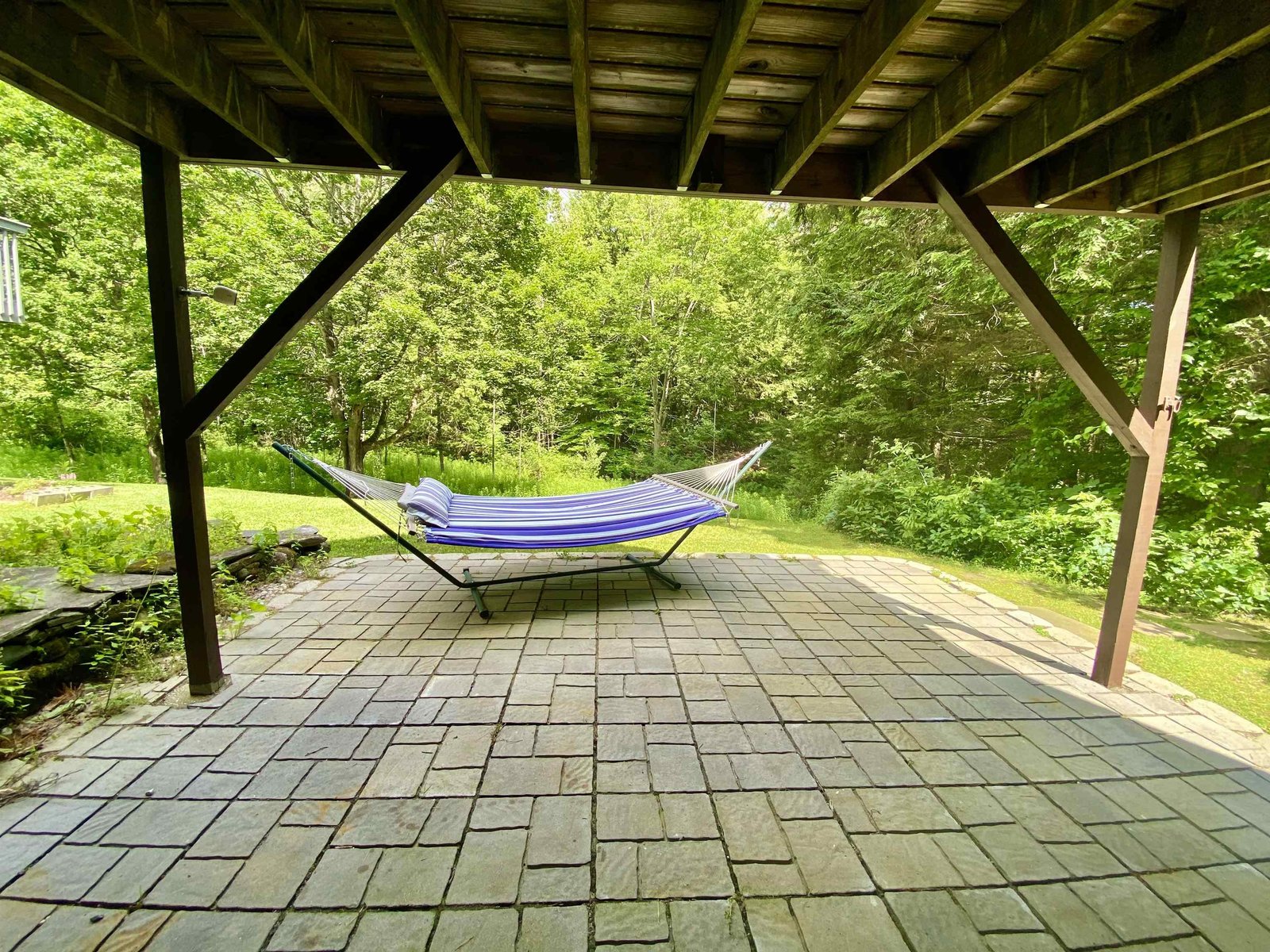 Walk- out patio