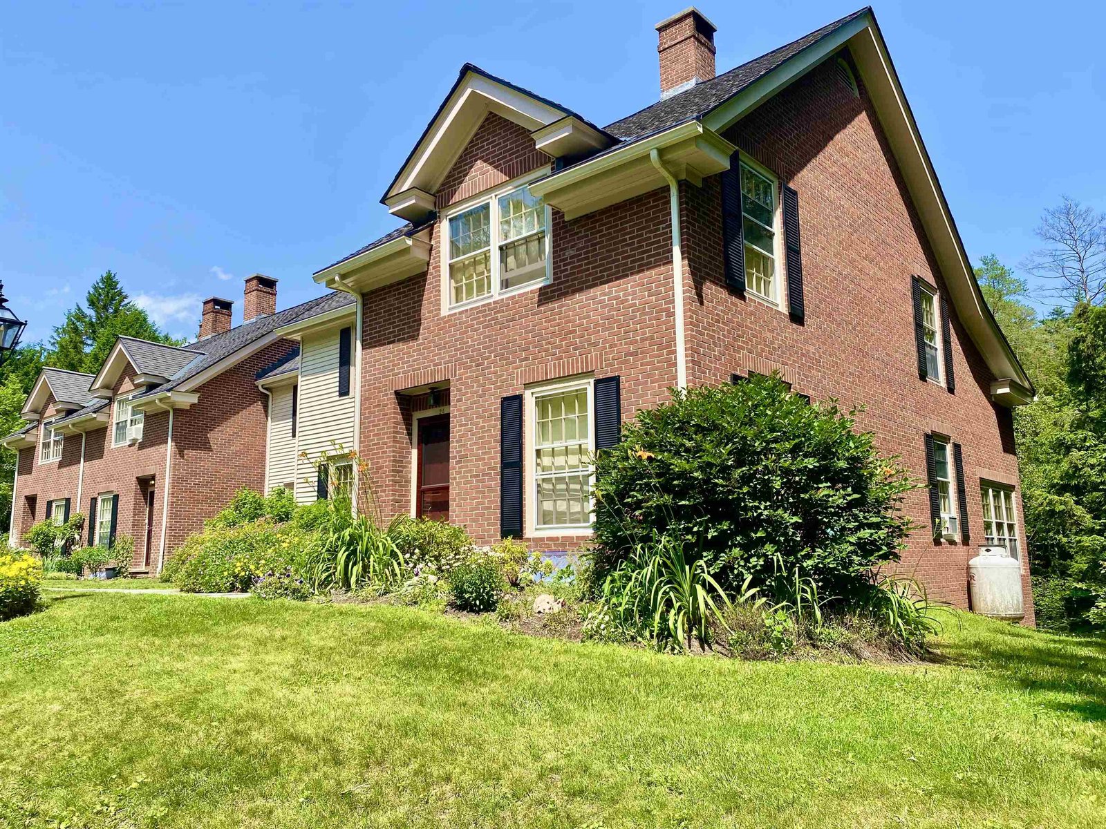 121 Townhouse Way, Unit 24