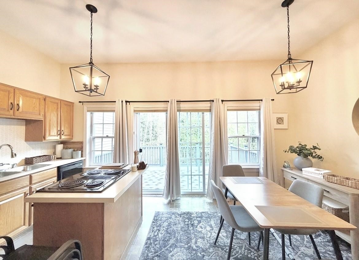 121 Townhouse Way