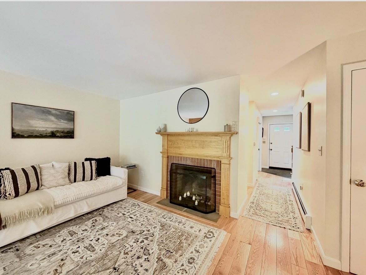 121 Townhouse Way