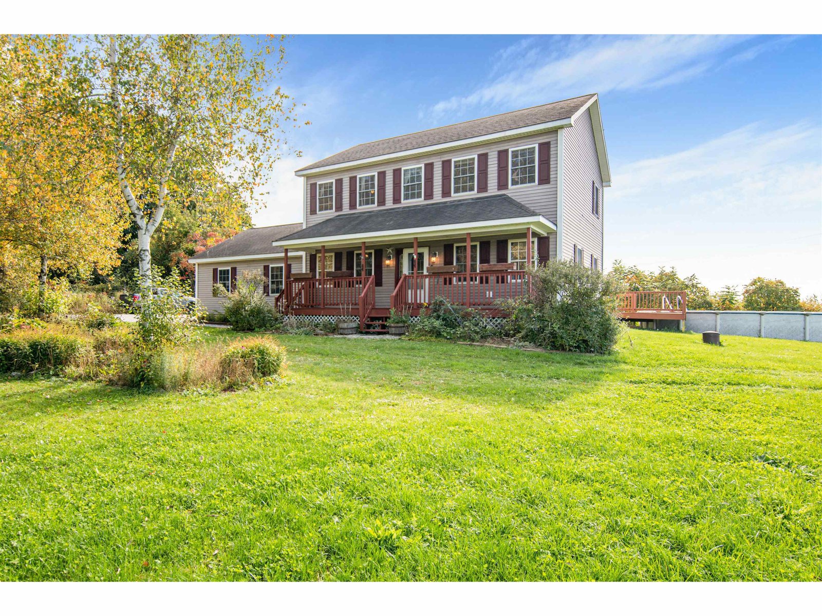 122 Lone Oak Drive