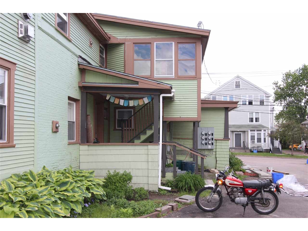 122 Maple Street, Unit 3
