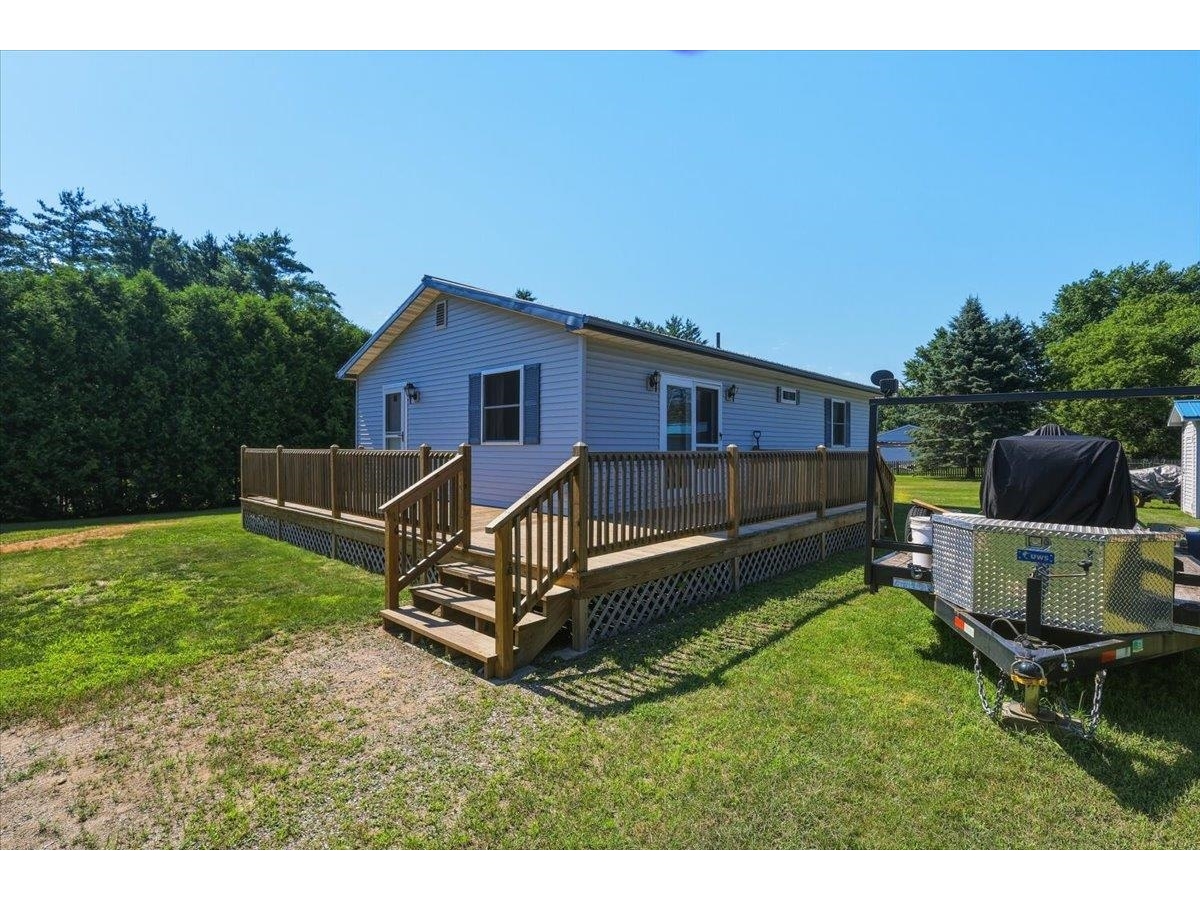122 Meadow Road