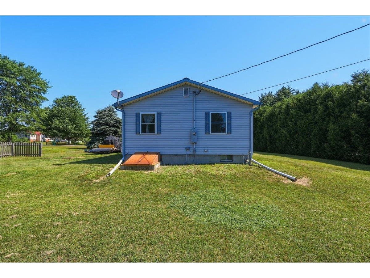 122 Meadow Road