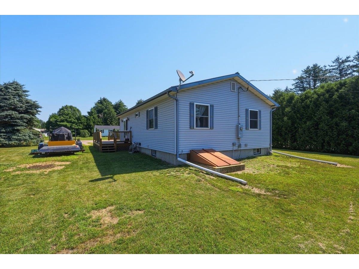 122 Meadow Road