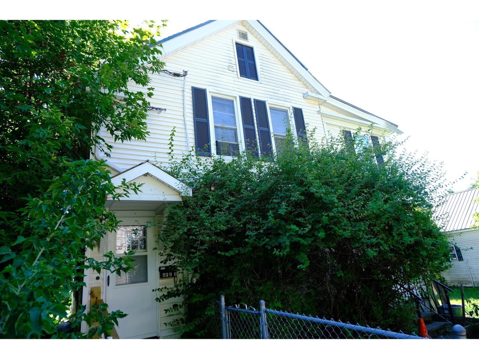 122 North Avenue