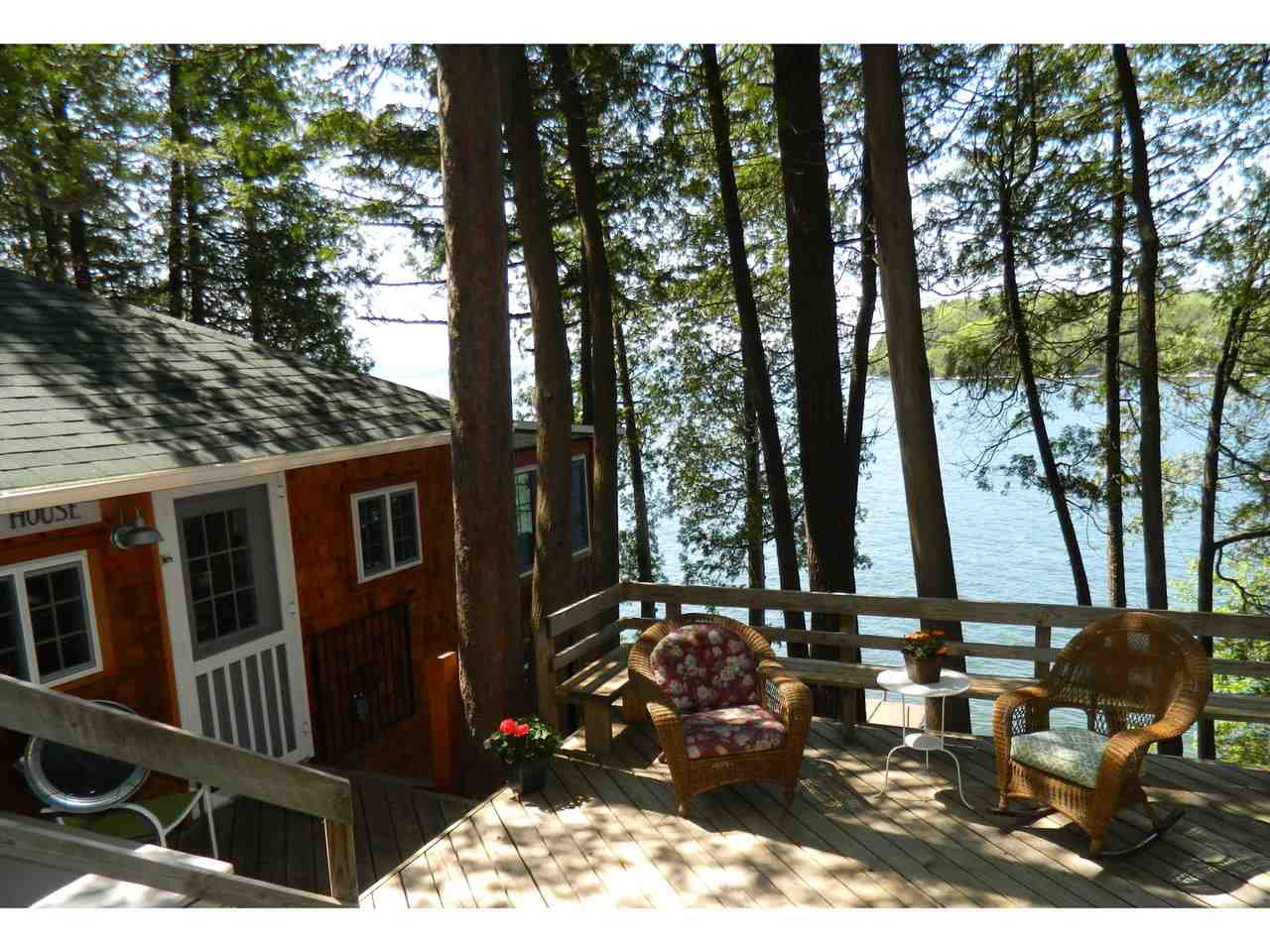 122 North Shore Road