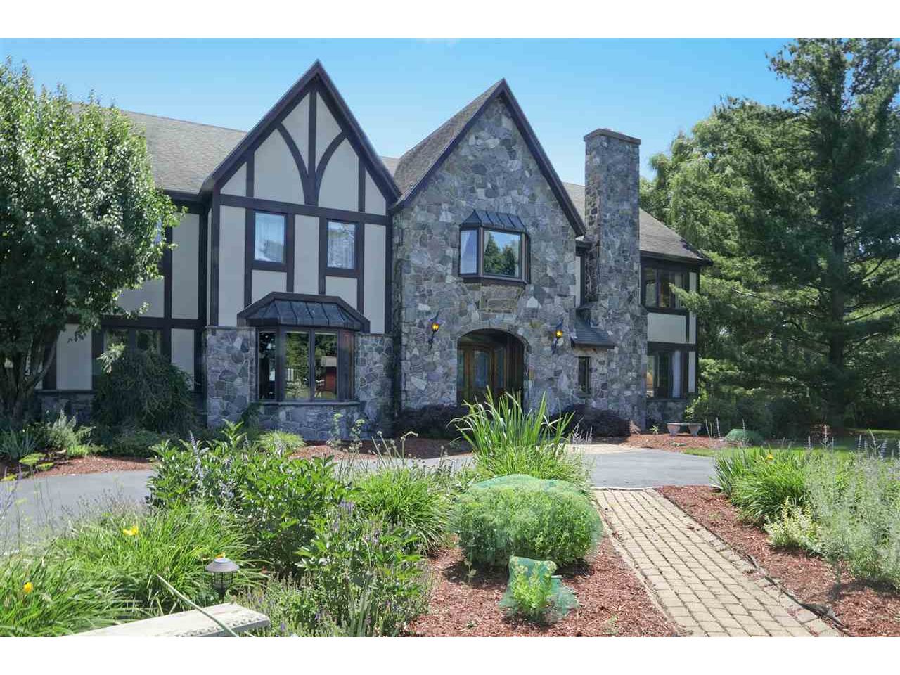 122 Sledrunner Road