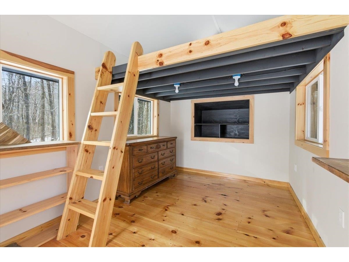 1227 Vermont Route 30