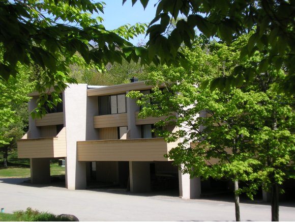 1229 Notchbrook Rd., Unit 13AB
