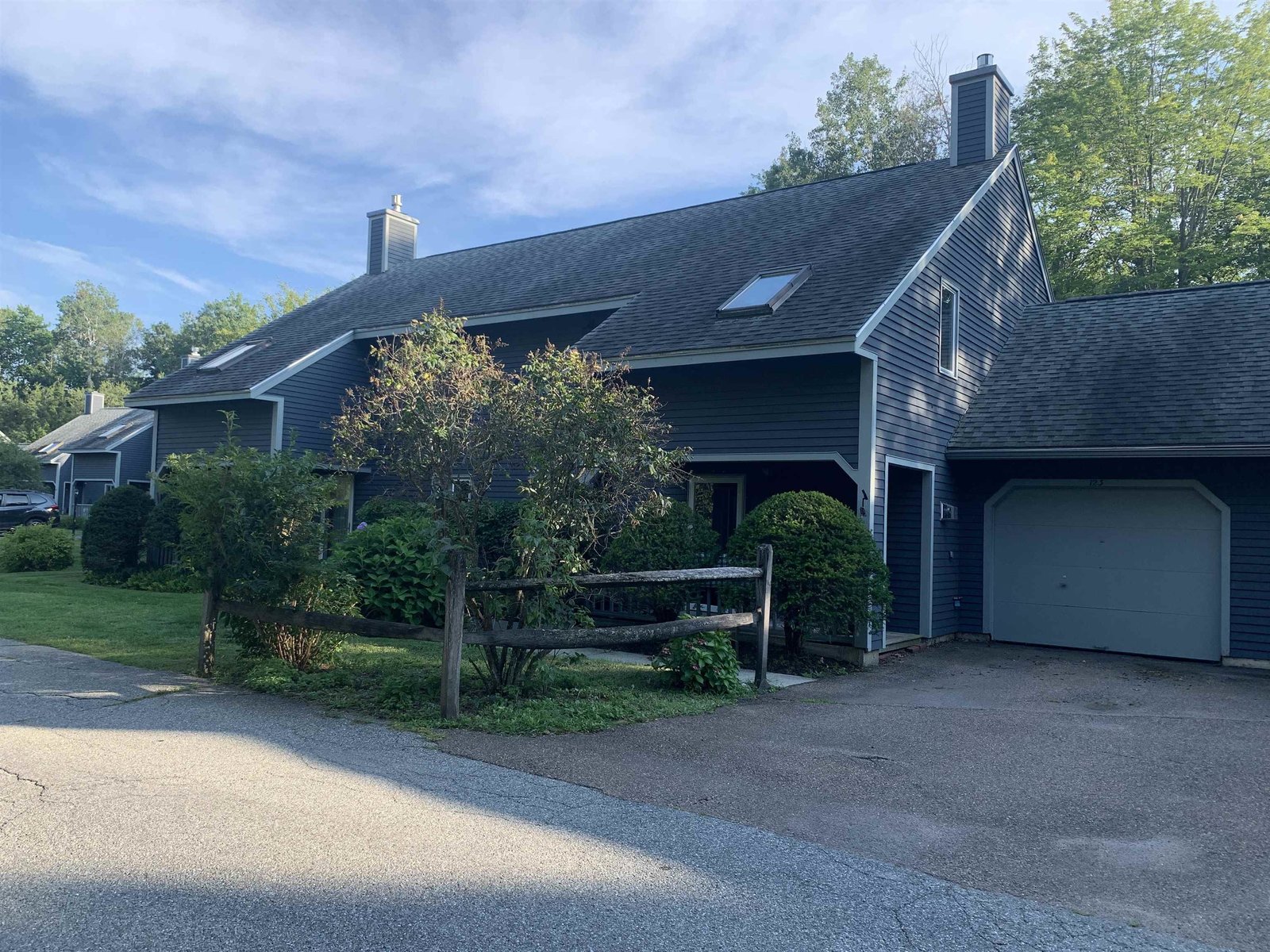 123 Creekside Drive, Unit 20