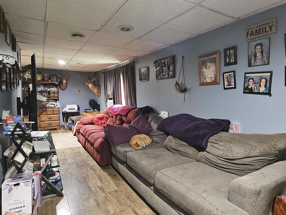 Living Room Back House