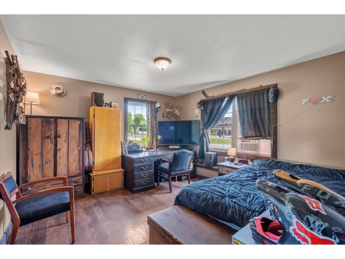 Lower level bedroom