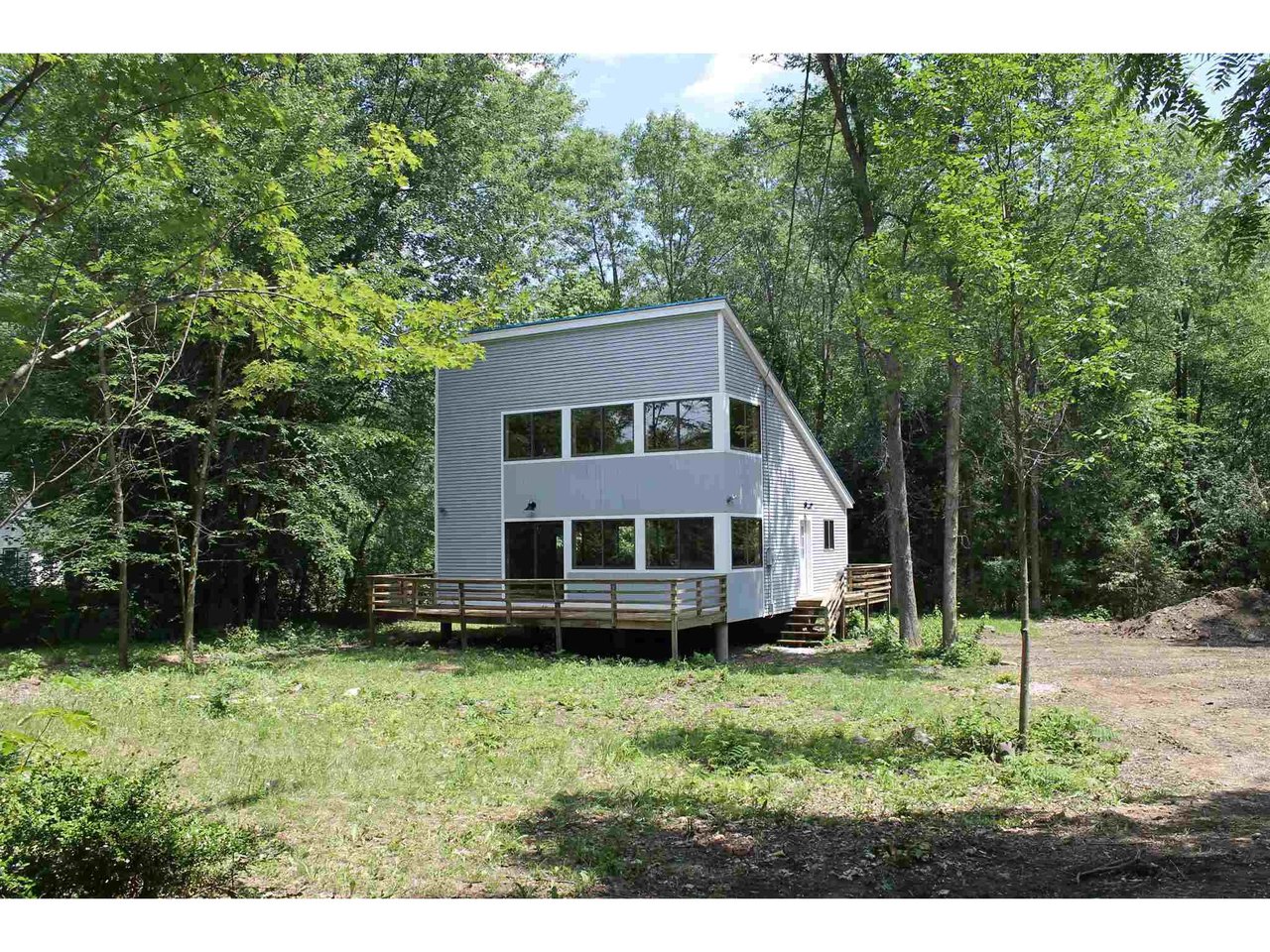 1233 Blockhouse Point Road