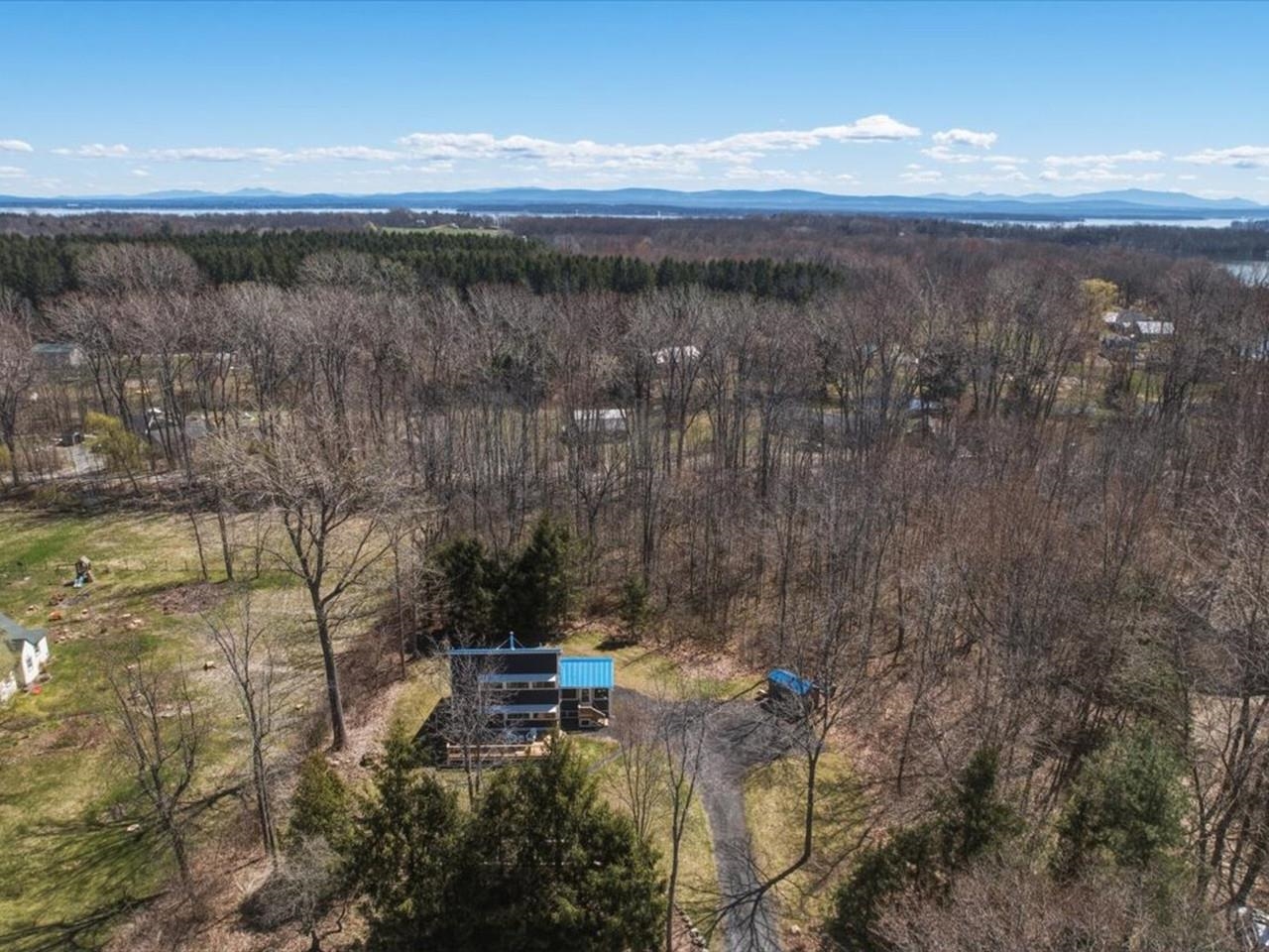 1233 Blockhouse Point Road