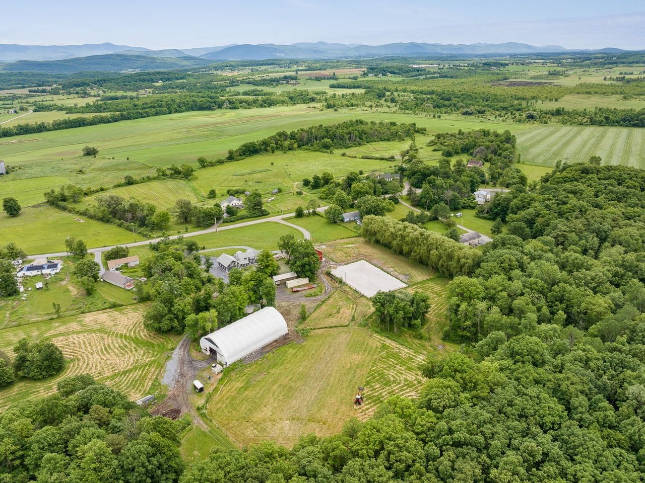 1233 Satterly Road