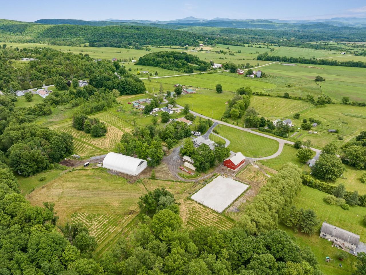 1233 Satterly Road