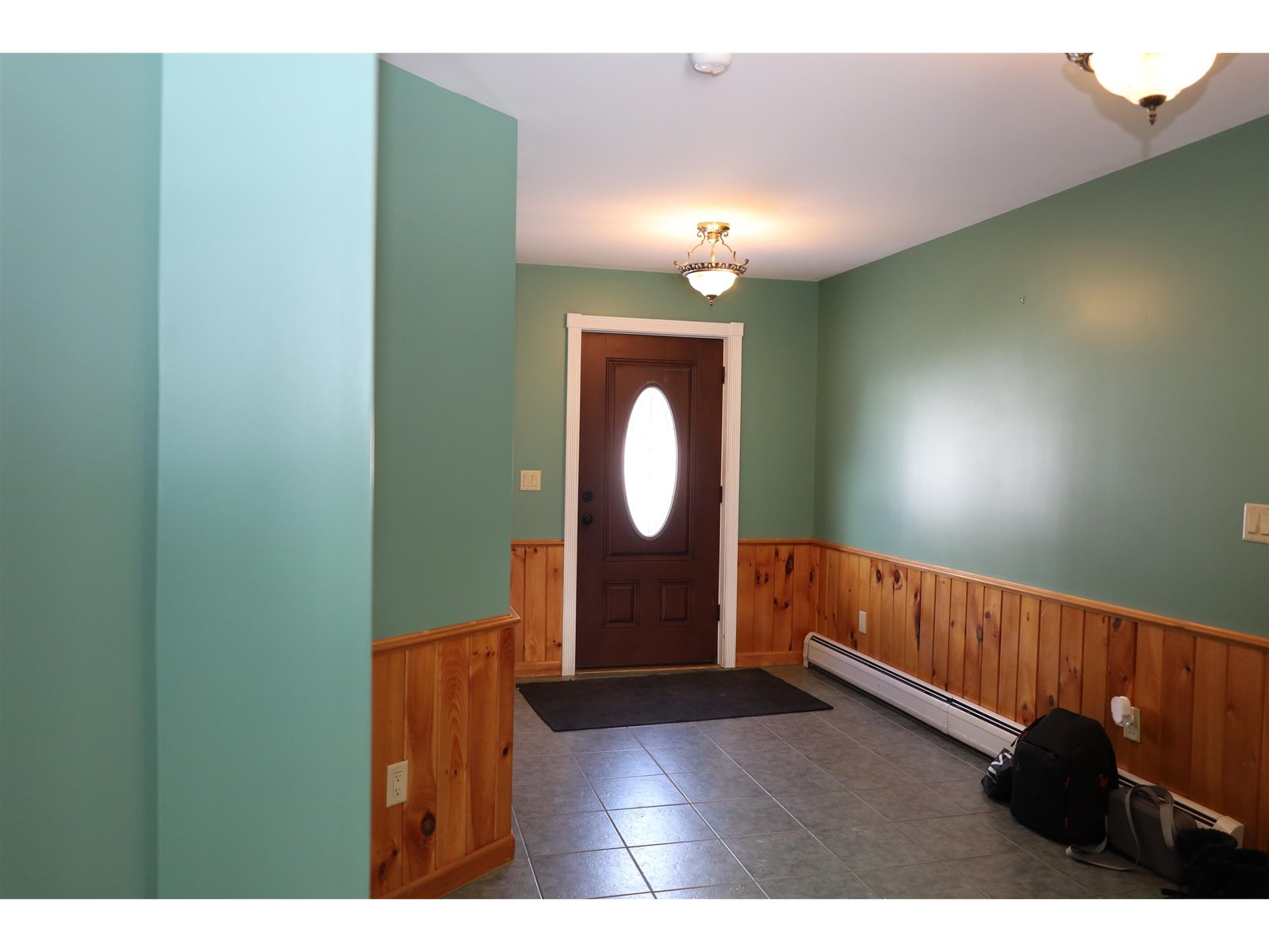 1235 Rogers Hill