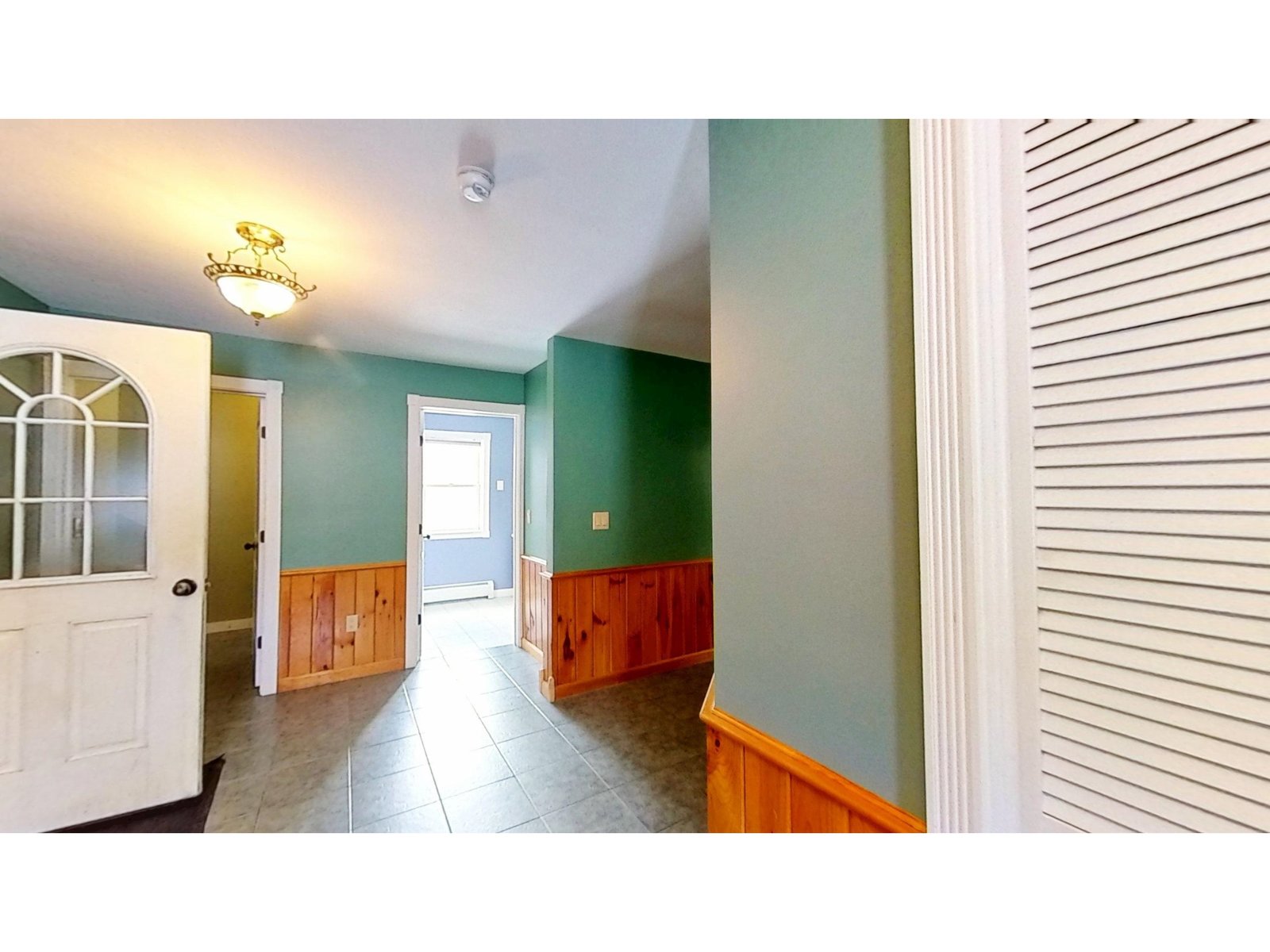 1235 Rogers Hill