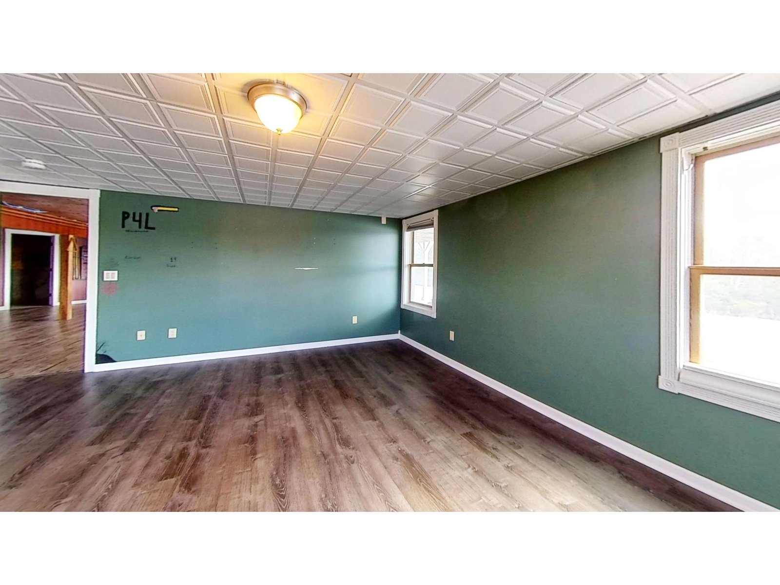 1235 Rogers Hill