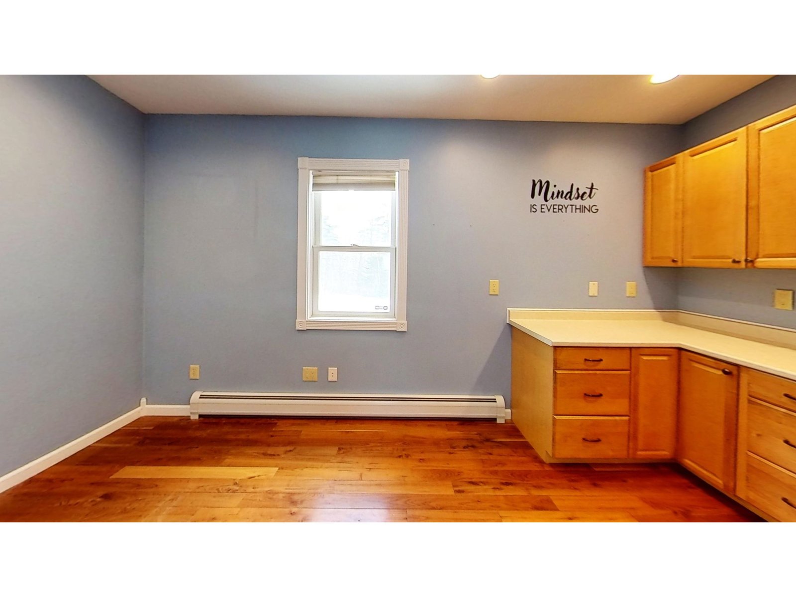 1235 Rogers Hill