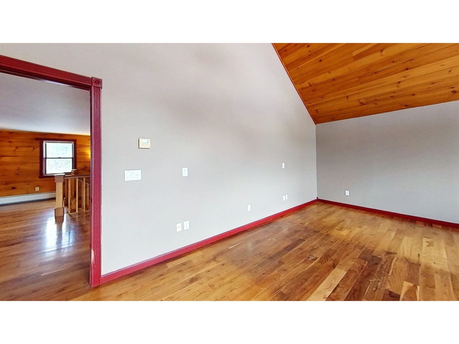 1235 Rogers Hill
