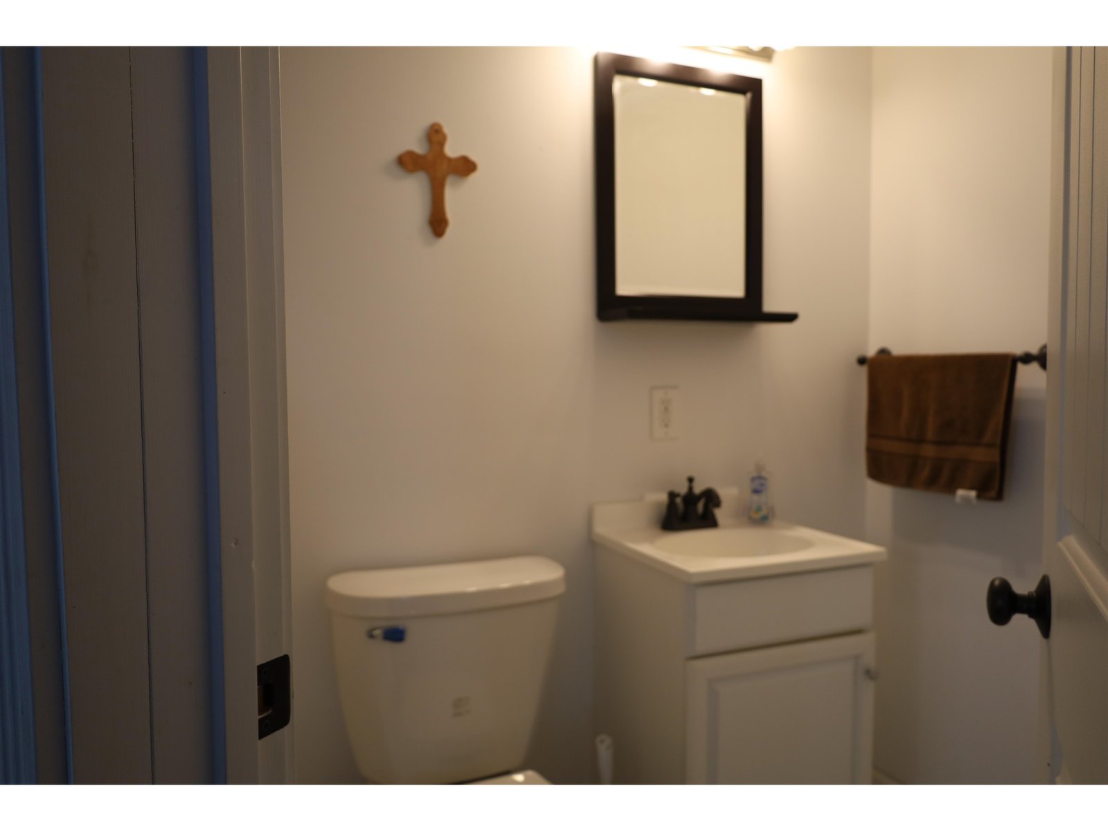 1235 Rogers Hill