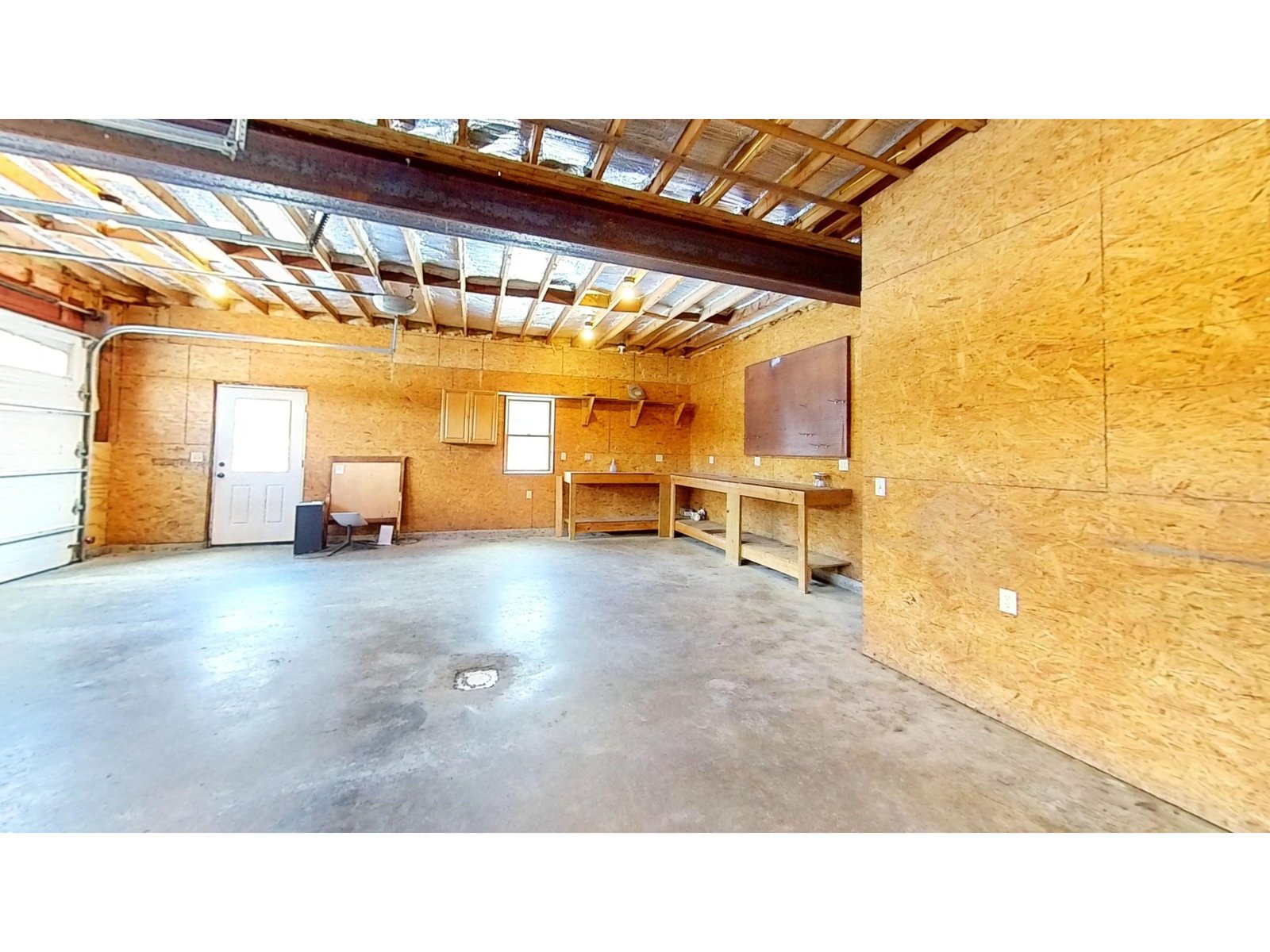 1235 Rogers Hill