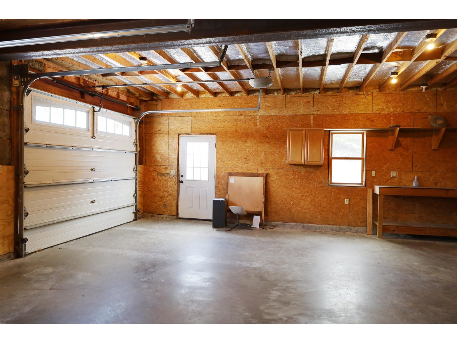 1235 Rogers Hill