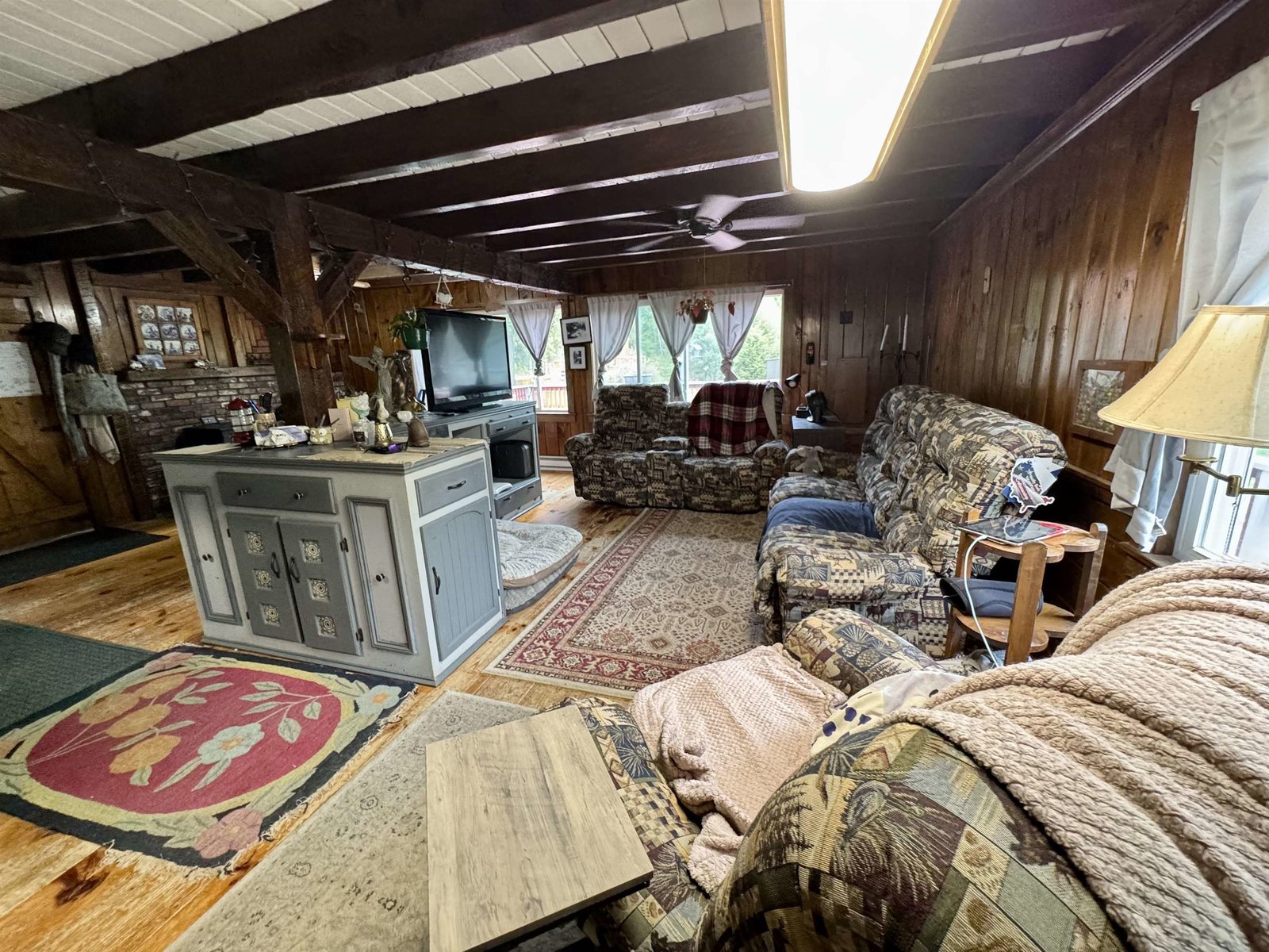 1238 Halls Lake Road