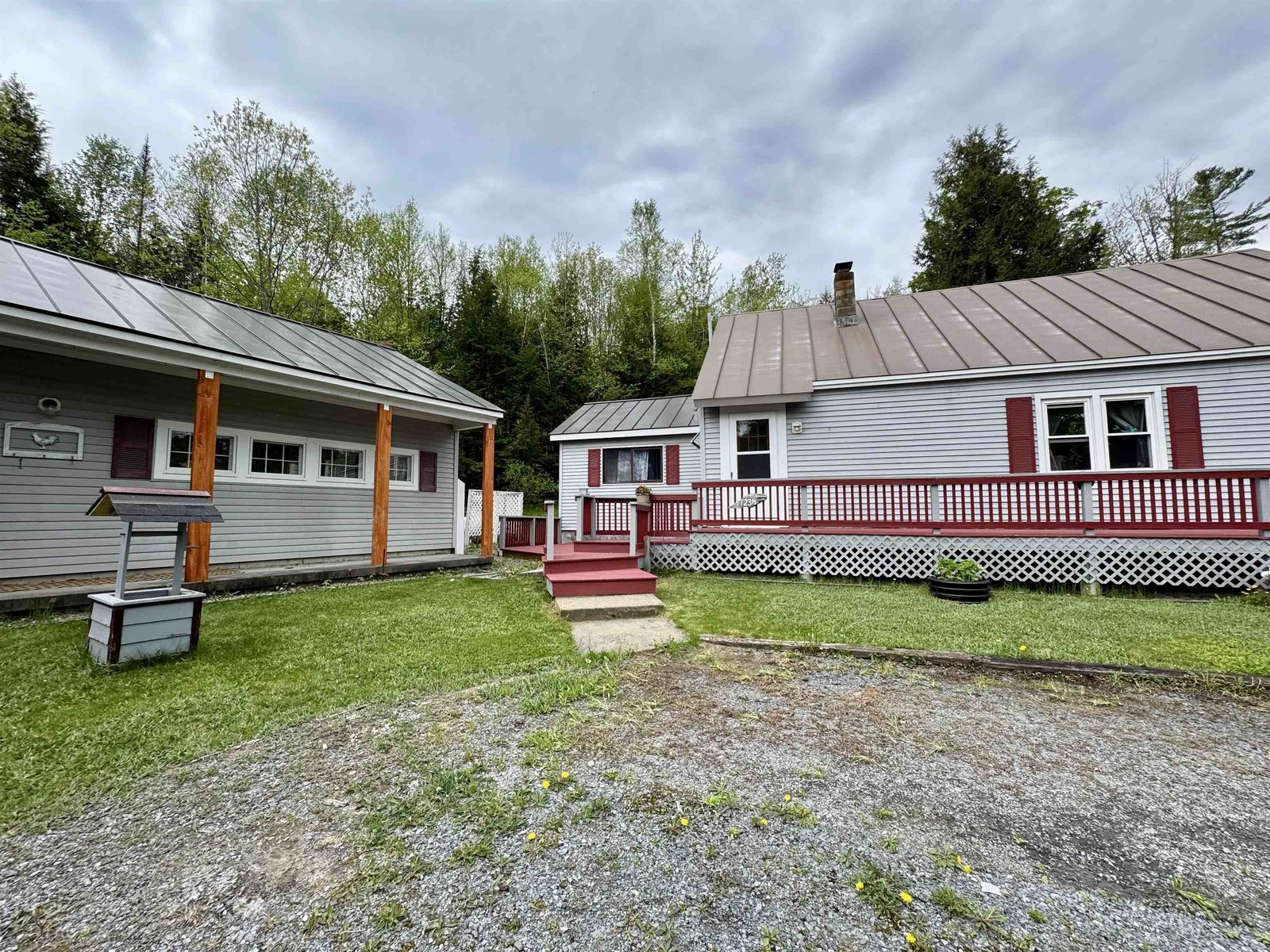 1238 Halls Lake Road