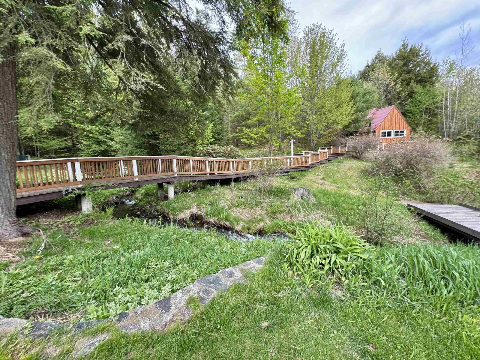 1238 Halls Lake Road
