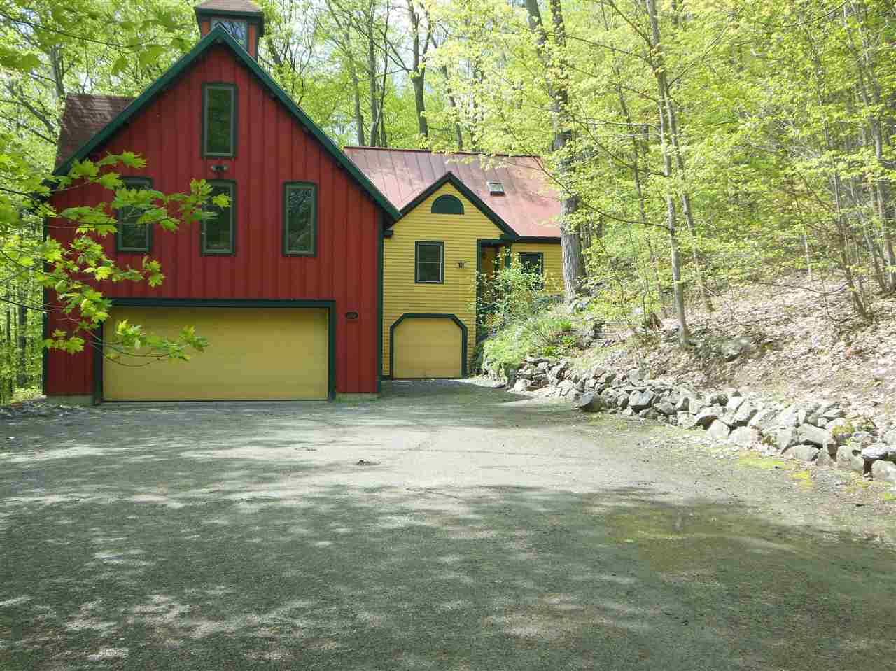 1239 Forrest Road