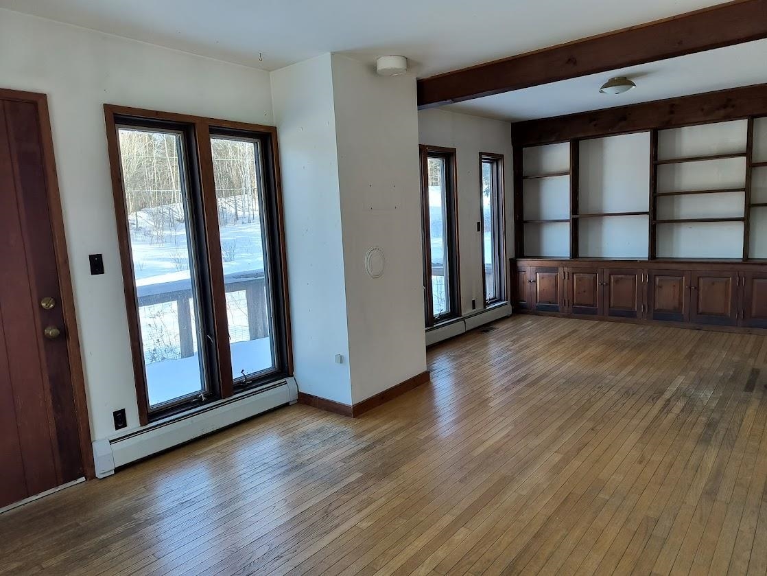 First floor Livingroom