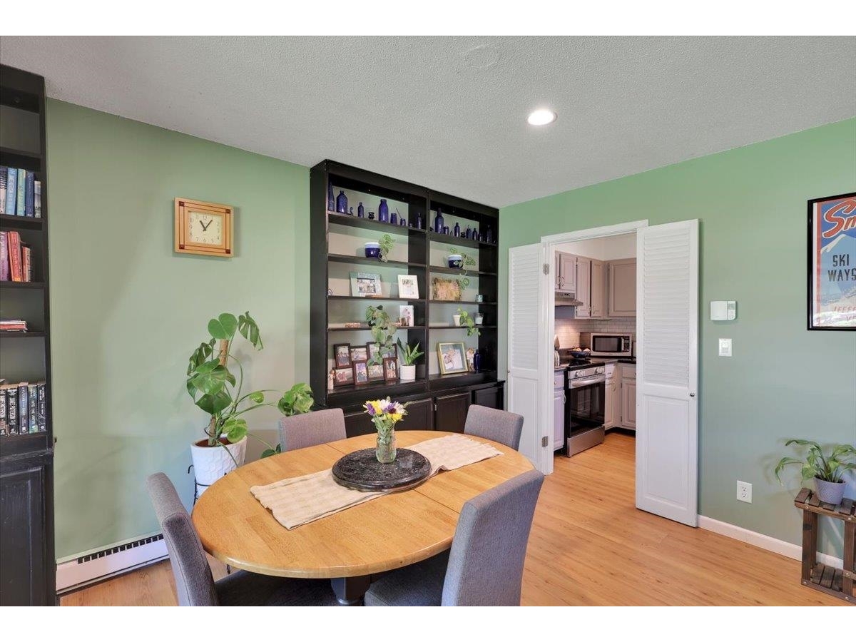 124 Ledgewood Circle, Unit 202