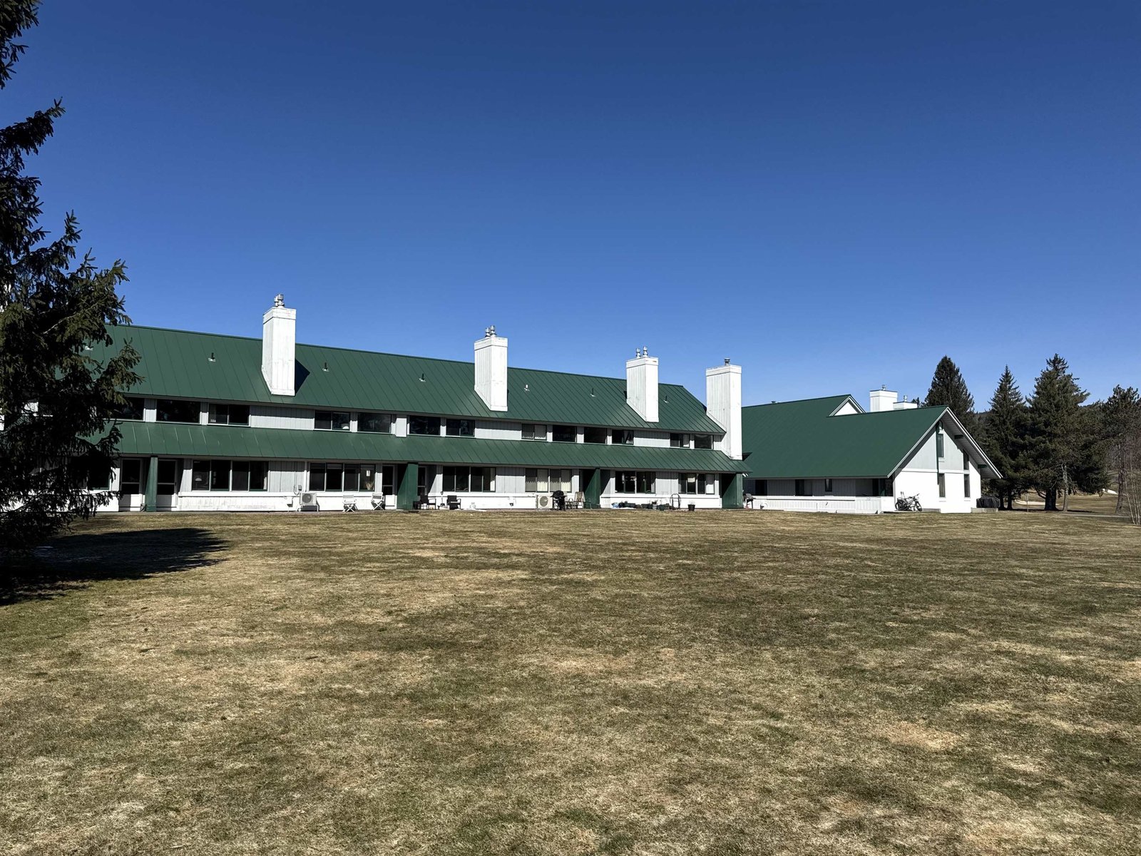 124 Village Green Drive, Unit J