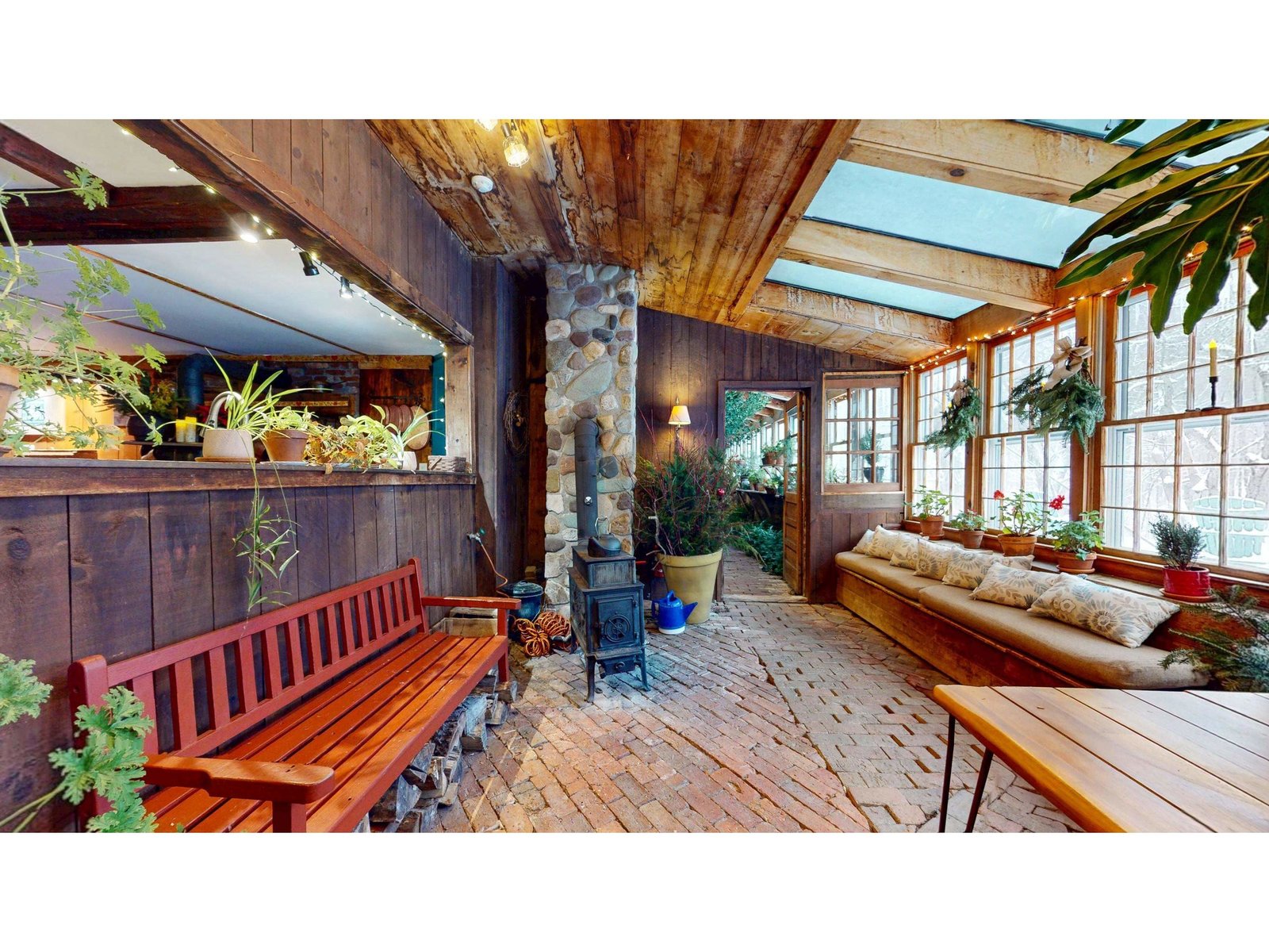 1245 Goshen-Ripton Road
